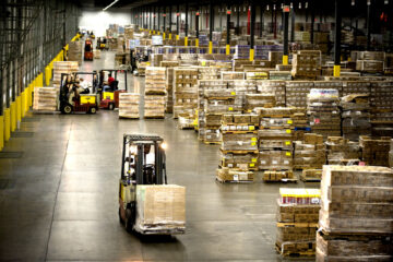 WAREHOUSING & DISTRIBUTION SERVICES